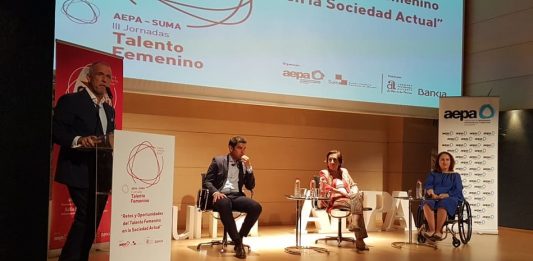 “Las jóvenes no deben pensar que la batalla por la igualdad está ganada”