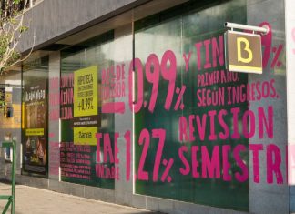 Bankia se adelanta a la ley y asume todos los gastos hipotecarios