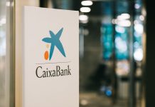 CaixaBank mejorará la experiencia del cliente y pagará un dividendo de 0,10€ por acción