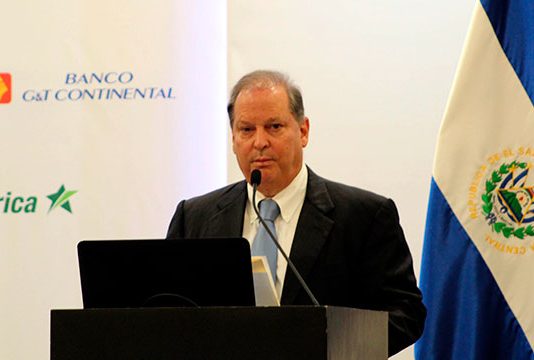 Reformas legales son los principales retos para crear centro financiero